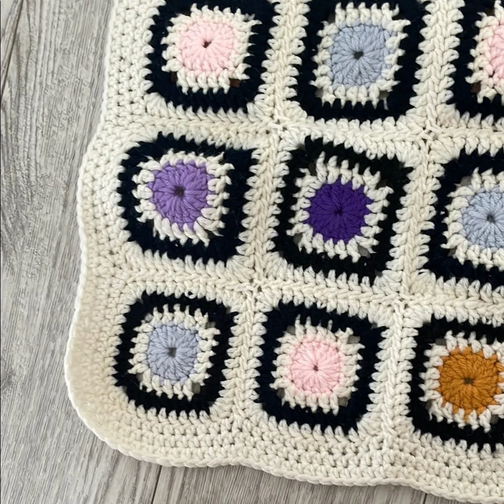 Multicolor Crochet Grannysquare Blanket